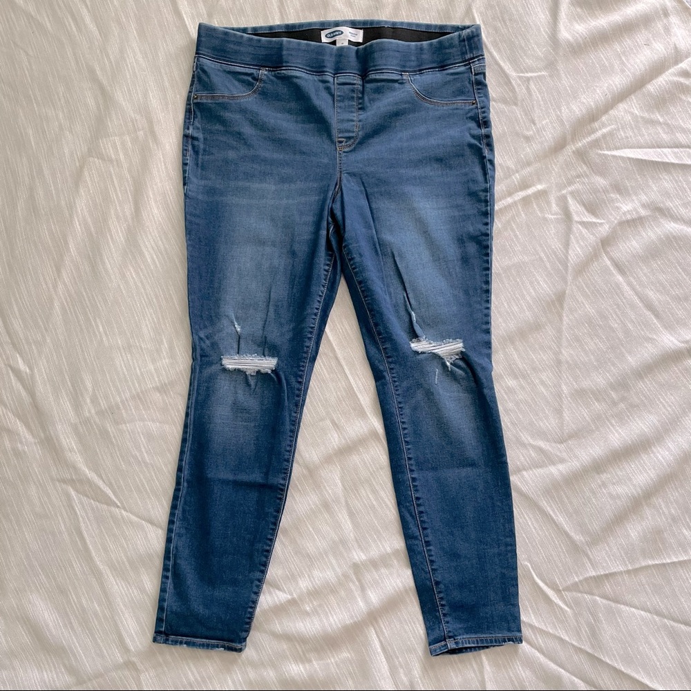 Old Navy | ripped skinny jeans